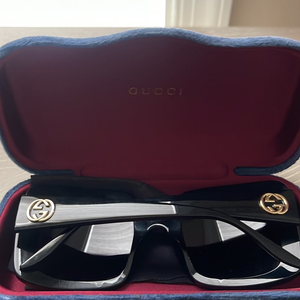 Gucci Interlocking G Oversized Square Sunglasses - image 3